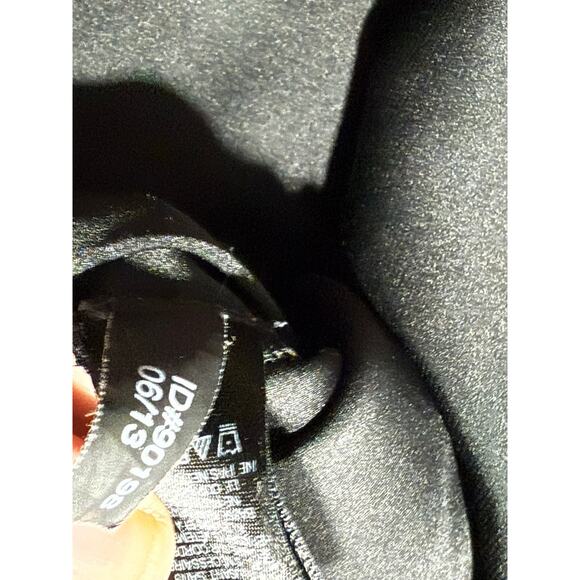 Express Blouse Half Zip V Neck Faux Leather Shoulder Lightweight Womens M Black - Picture 7 of 8